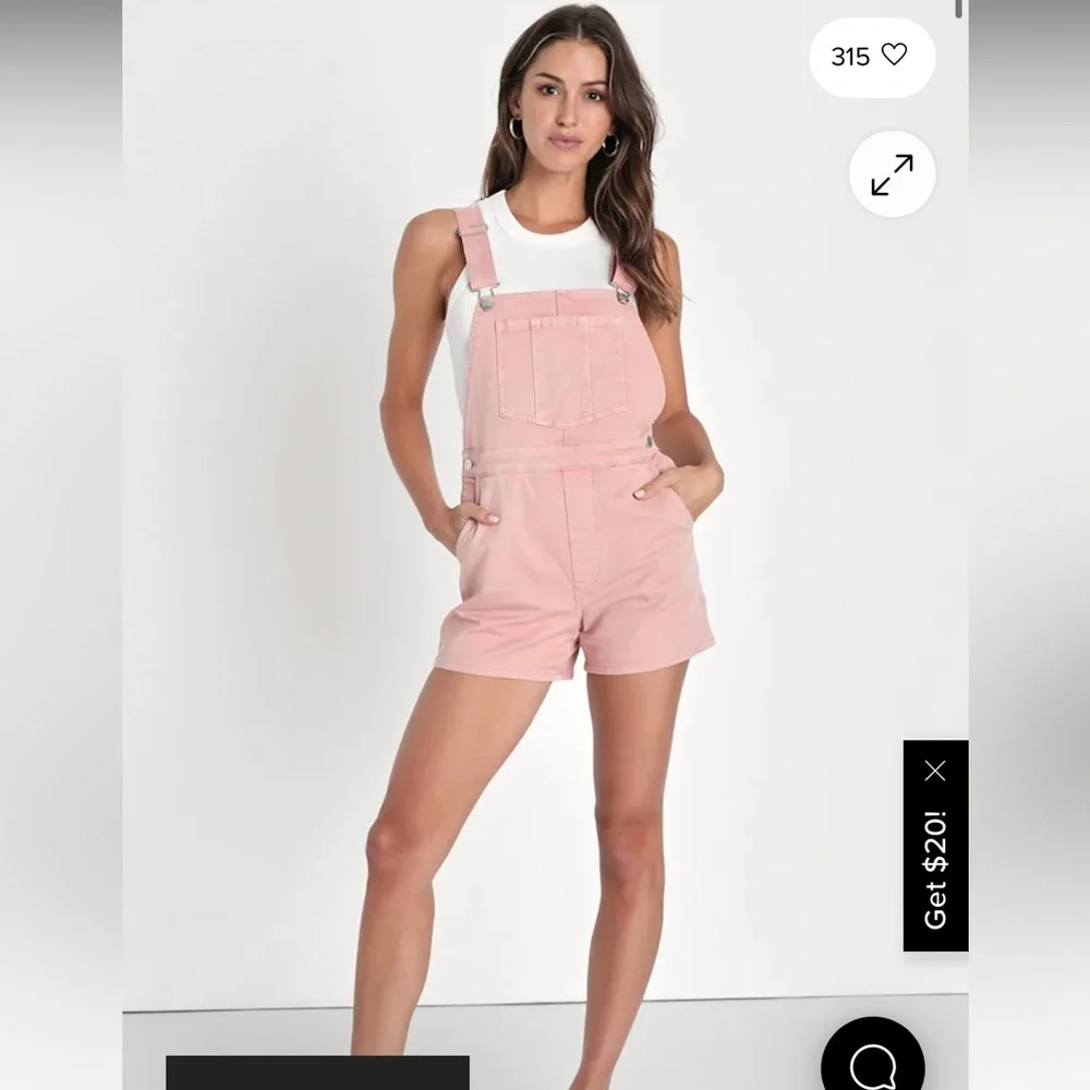 Rolla’s Original Short Light Pink Denim Overalls‎ size small